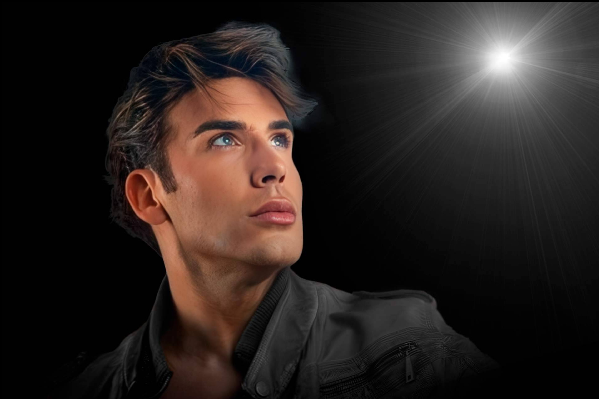 Víctor Aroca; 'El universo ni castiga ni premia, solo responde'