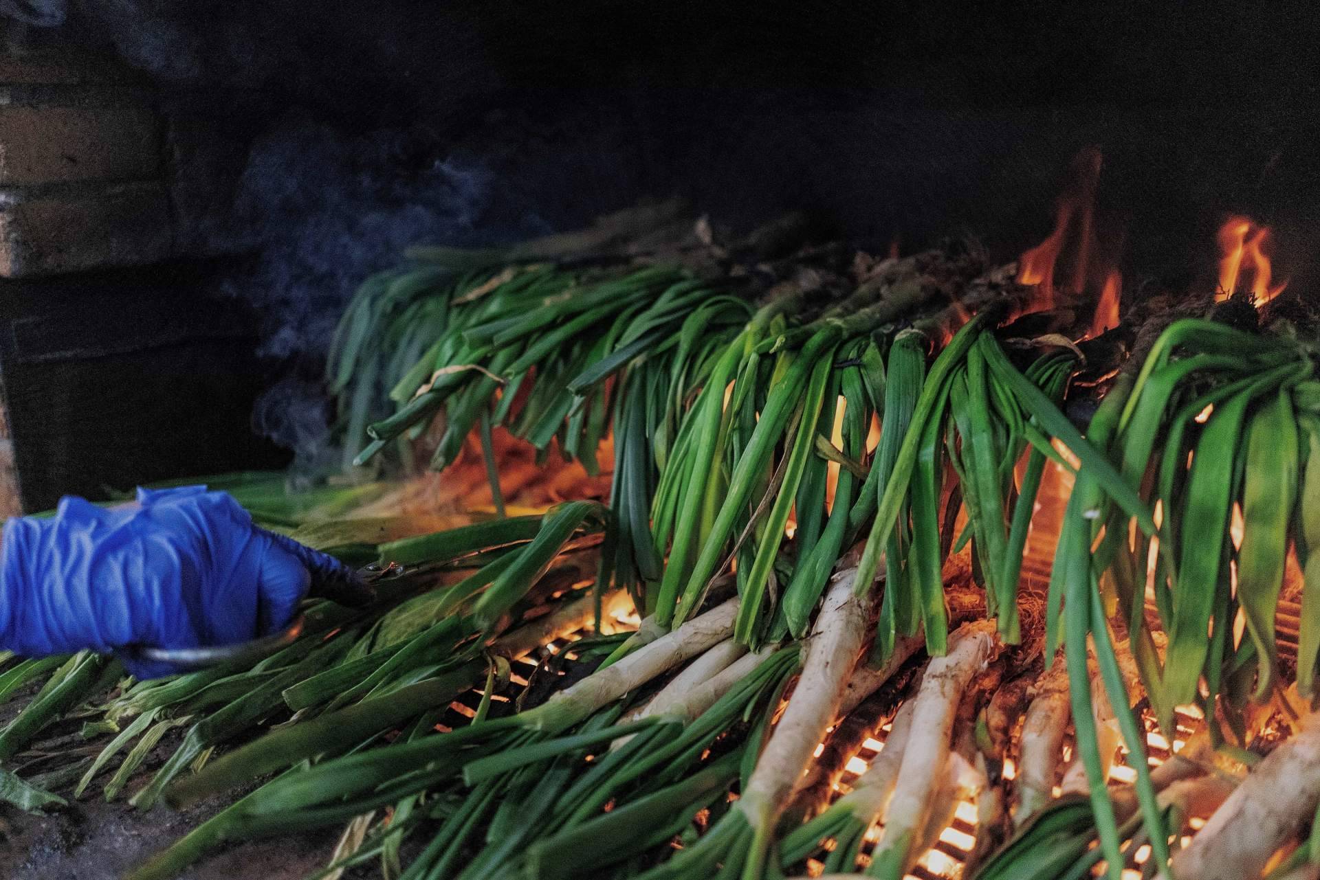 Una propuesta diferente para saborear calçots en Barcelona; Pasa Tapas