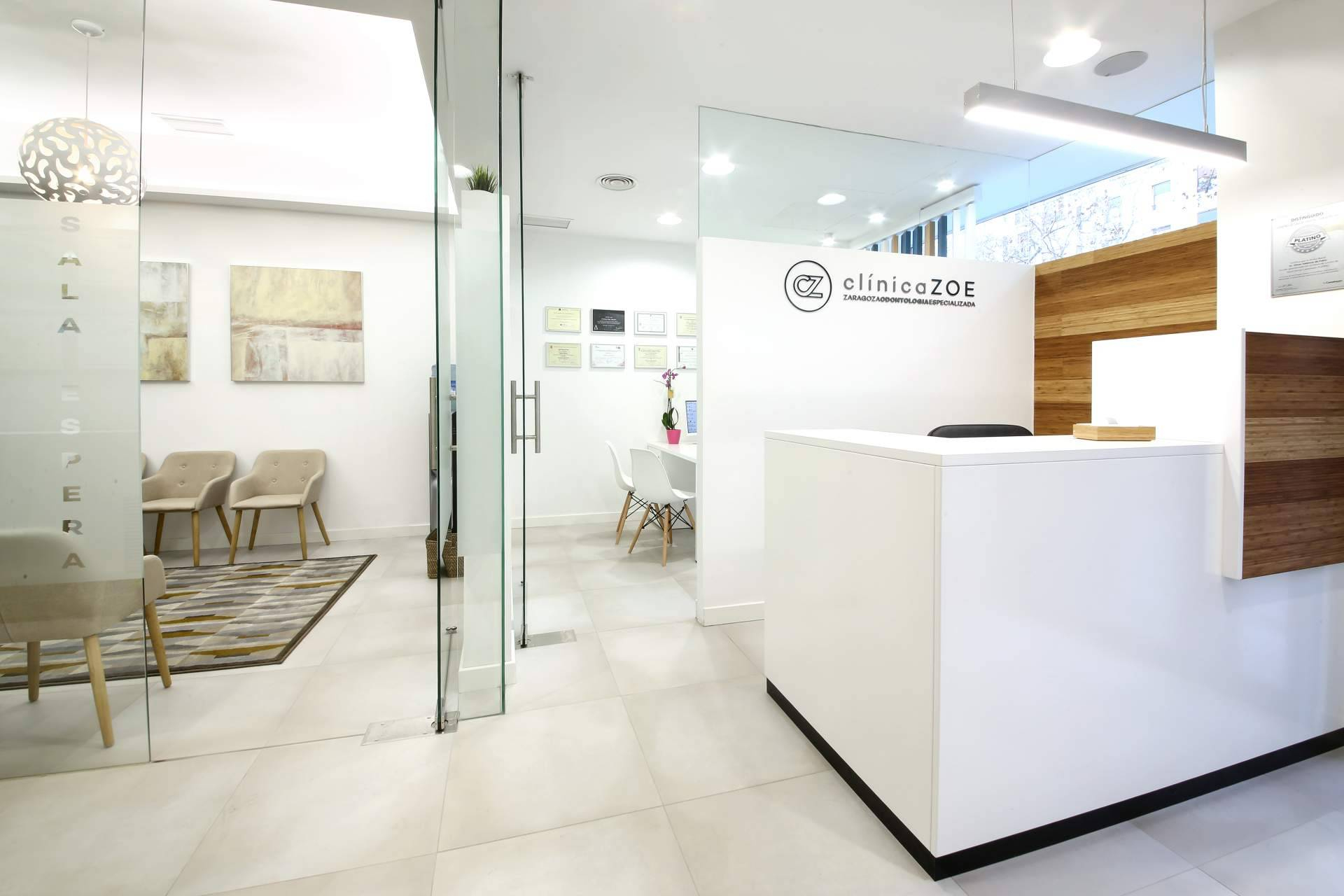 Clínica Dental Zoe consolida su posición como clínica dental en Zaragoza con carillas de alta precisión