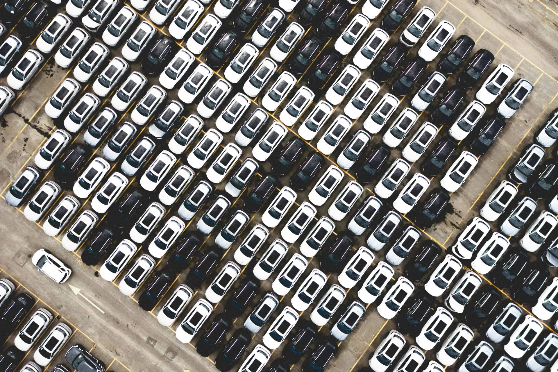 La prórroga a los coches de combustión redefine el mercado automotriz; M Renting ofrece claves para entenderl