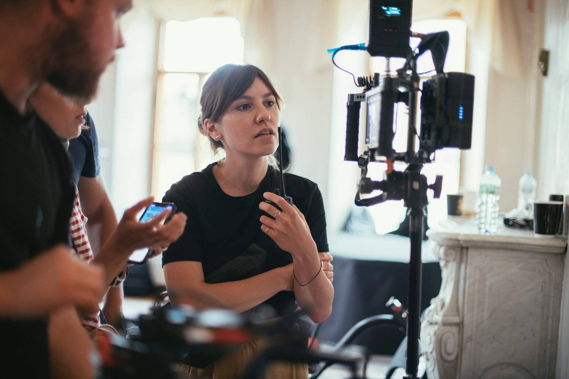 Productora Audiovisual en Valencia y coherencia visual; la clave para que la marca se reconozca al instante