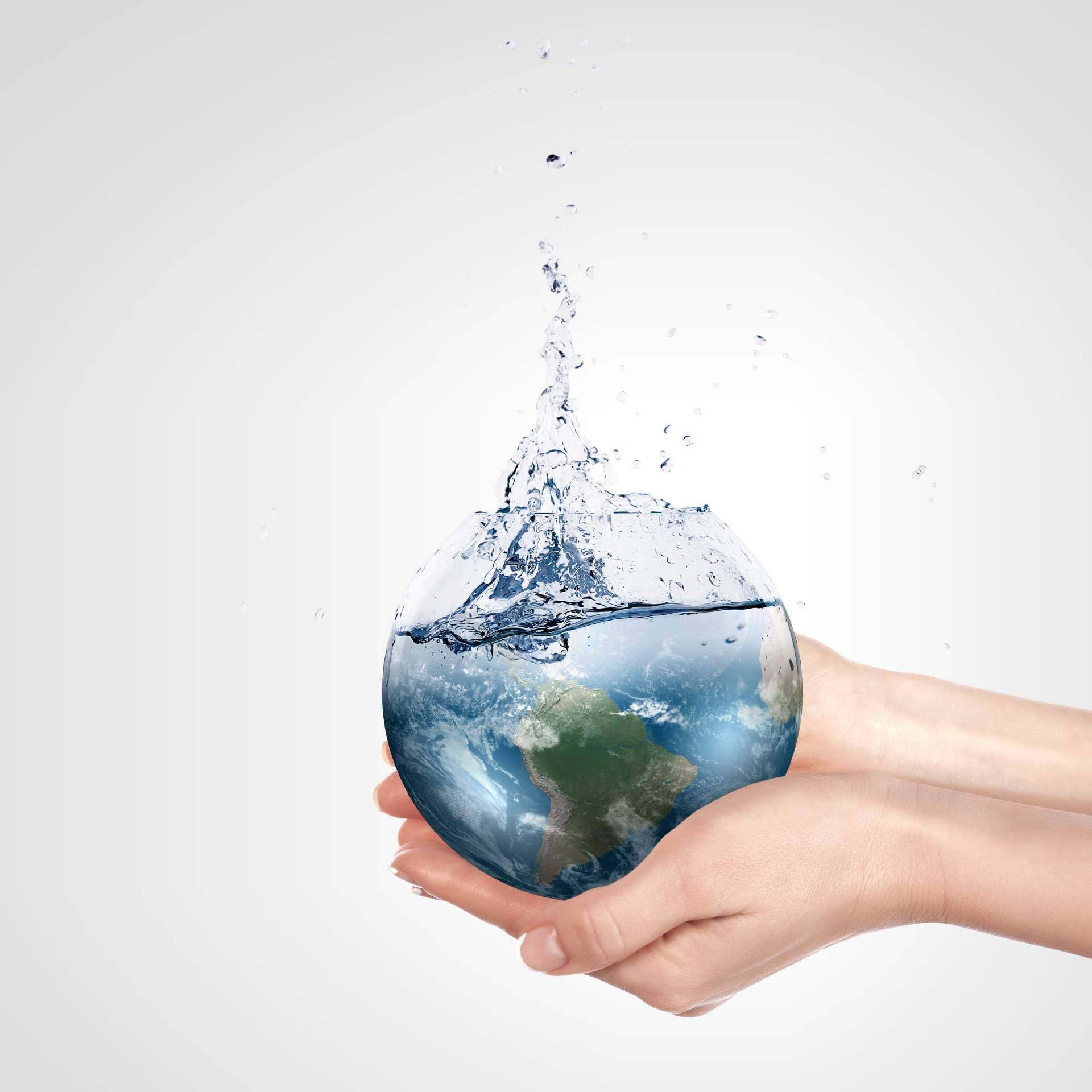 Agua para oficina, las ventajas de las fuentes conectadas a red con filtración avanzada