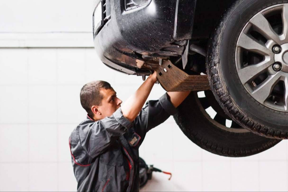 Por qué revisar técnicamente un coche usado es clave al comprar